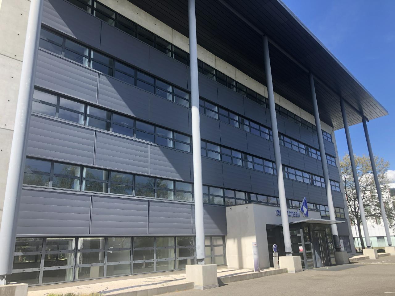 Bureau Blagnac 2451m² Location bureau Blagnac Haute-Garonne OLBUR2421532 2
